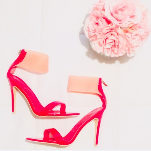 Mackin J Shoes - 💥 New Mackin J Red Peep Toe Heels